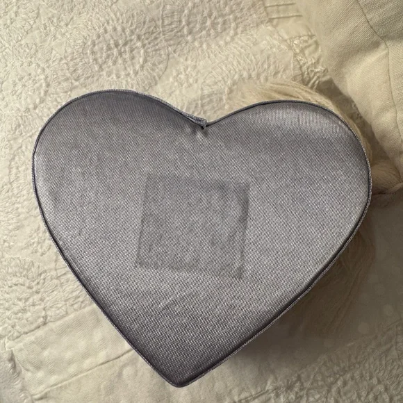 Beaded 💜 Box - Picture 12 of 12